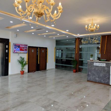 Hotel Satkar International Chhindwāra 外观 照片