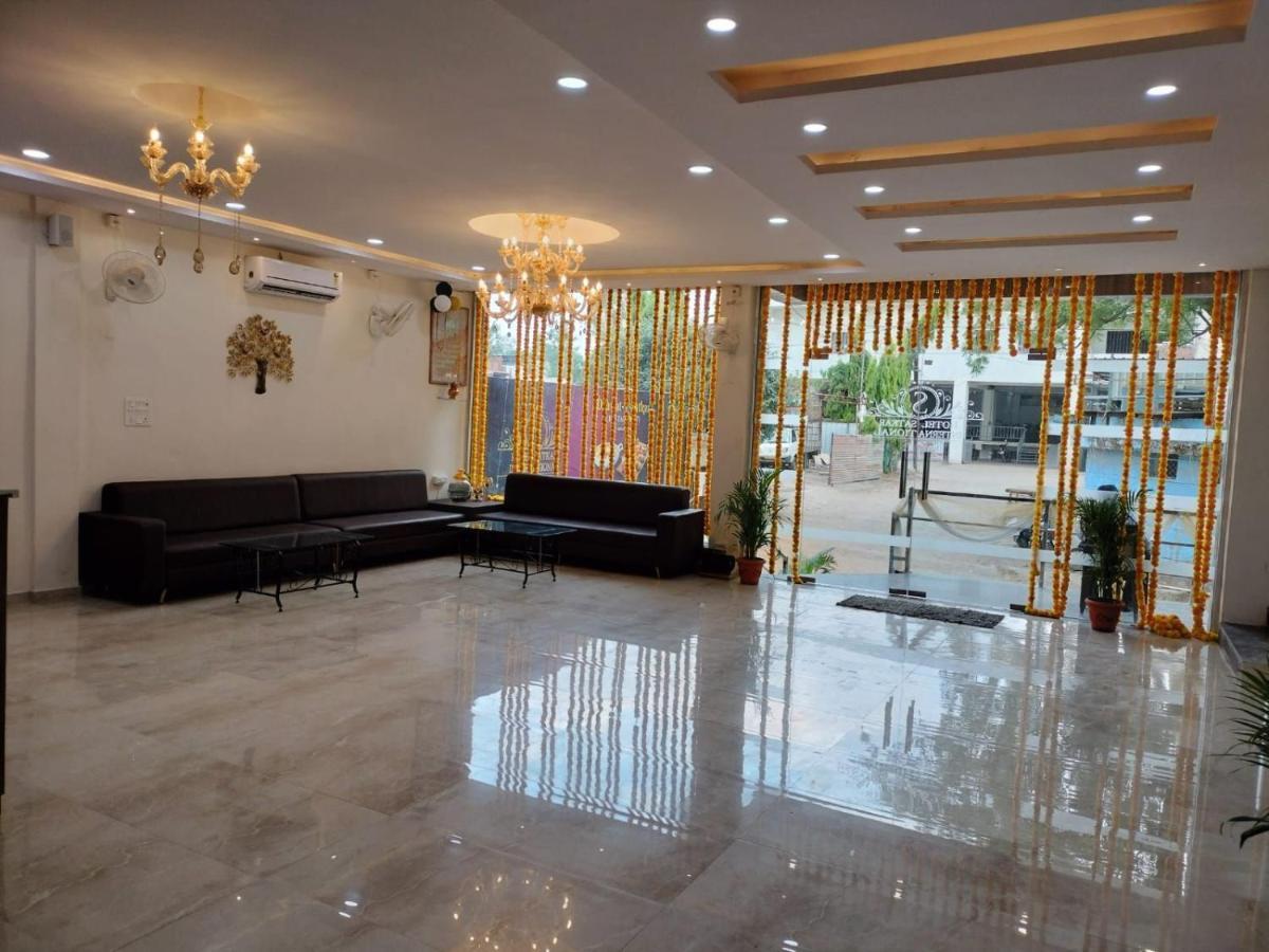 Hotel Satkar International Chhindwāra 外观 照片