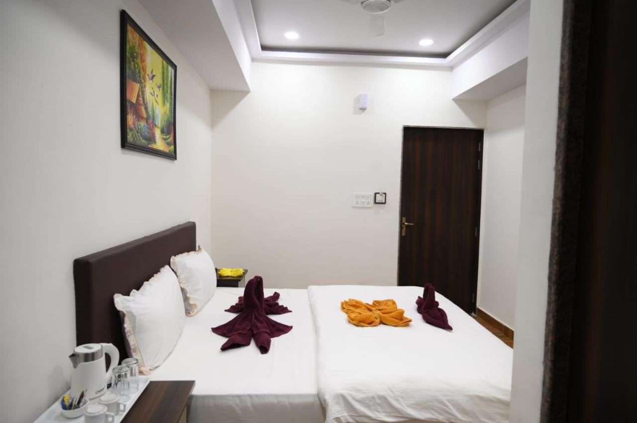 Hotel Satkar International Chhindwāra 外观 照片